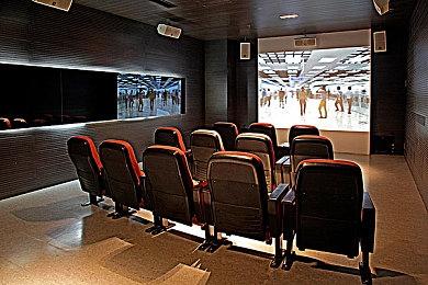 CDPR：《赛博朋克2077》续作采用虚幻5开发是一大挑战 但优势也很明显